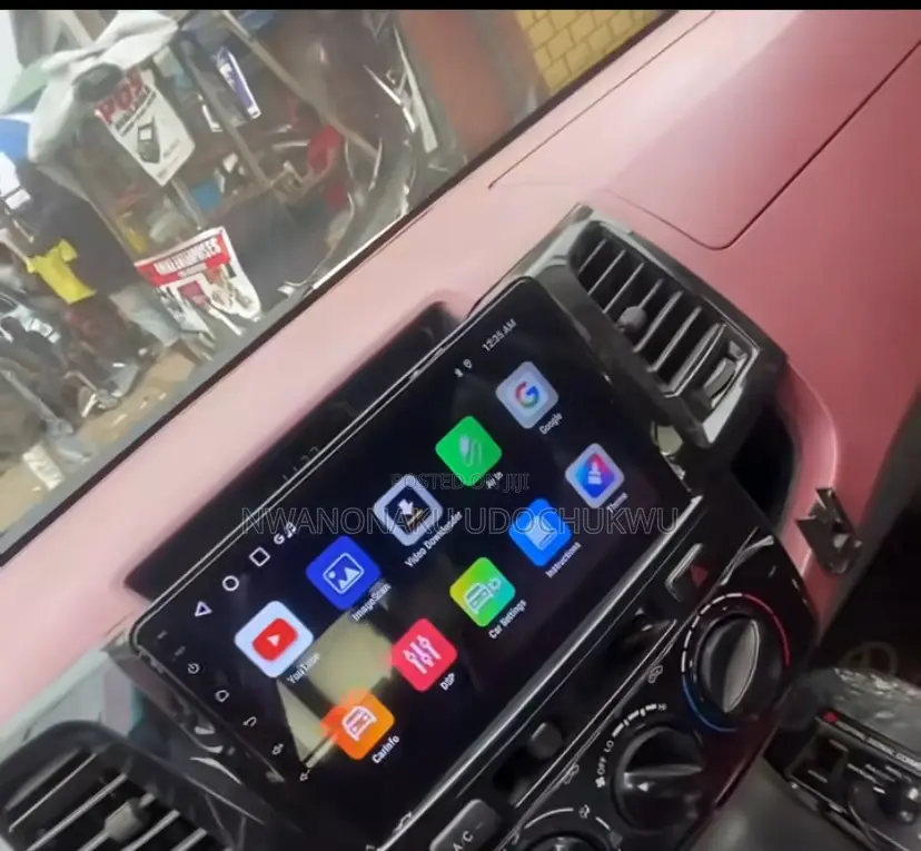 Toyota Hilux Android Screen With Reverse Camera