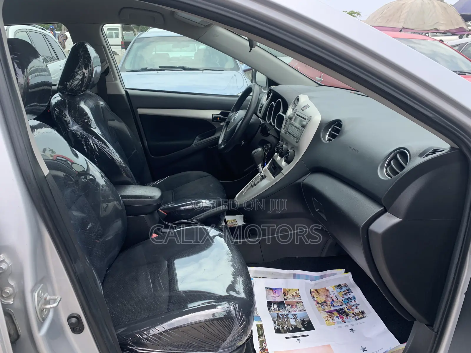 Toyota Matrix 2010 Silver