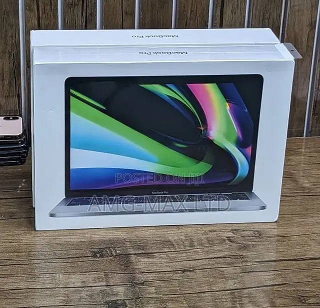 New Laptop Apple MacBook Pro 2022 M2 8GB Apple M2 SSD 512GB