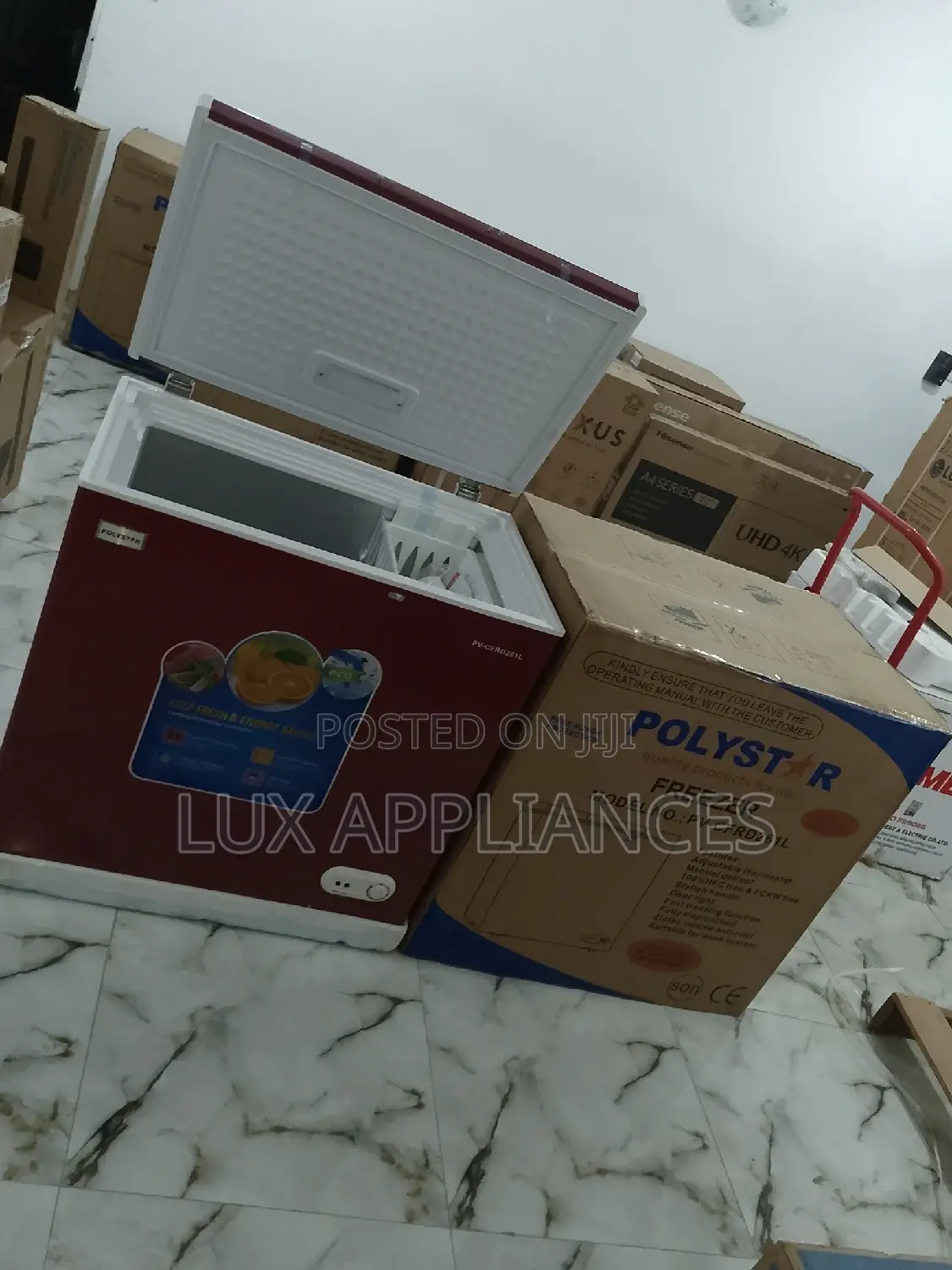 Strong and Convenient Chest Freezer 261liters Polystar