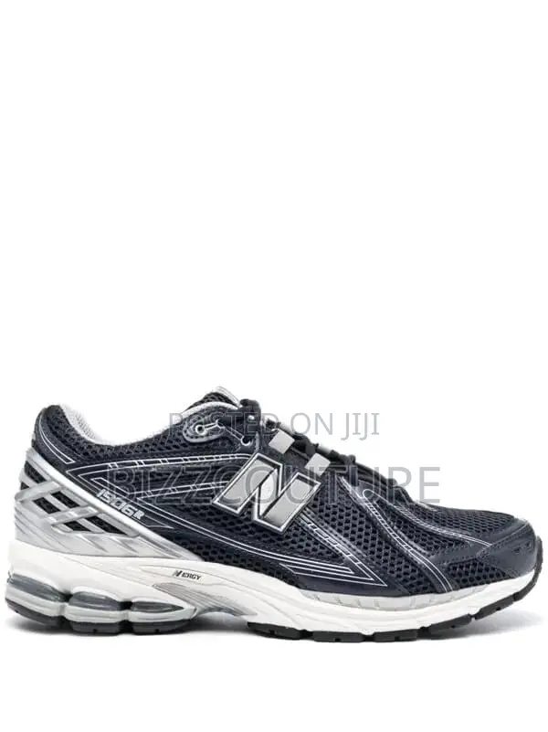 Original NEW BALANCE Sneakers Available in Store
