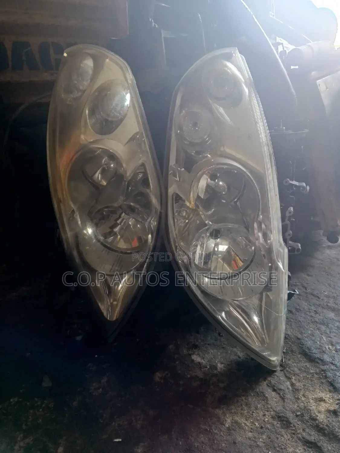 Headlight for Renault Master Iii 2008-2013