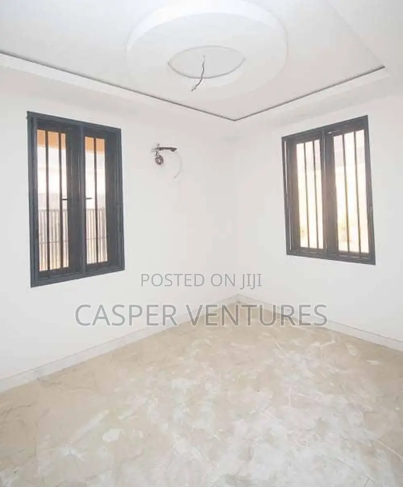 4bdrm Duplex in Osapa London for rent