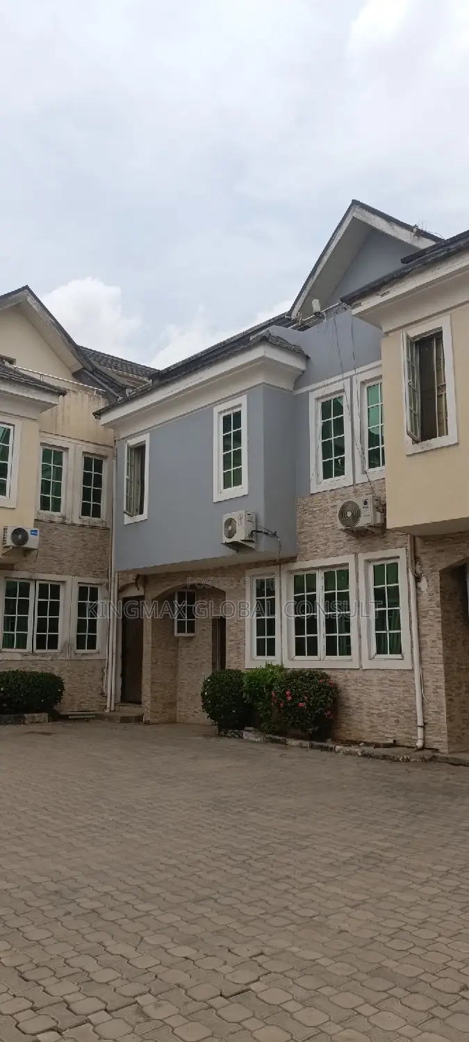 4bdrm Townhouse/Terrace in Jabi for Sale