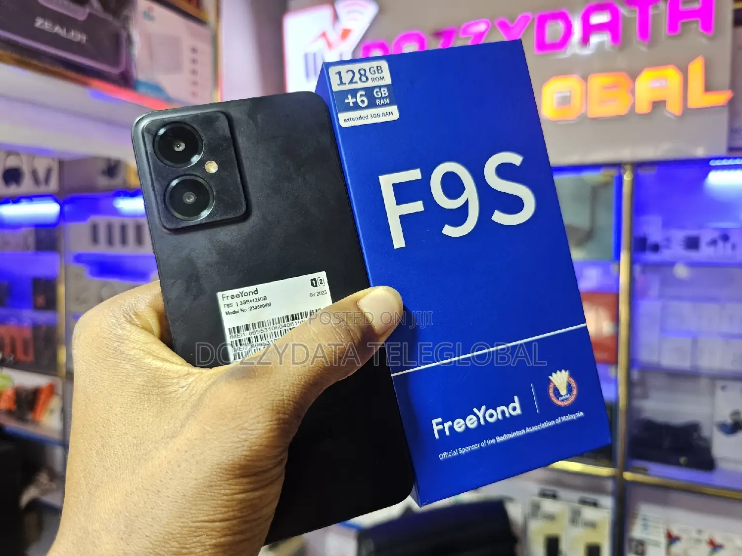 FreeYond F9 128 GB Black