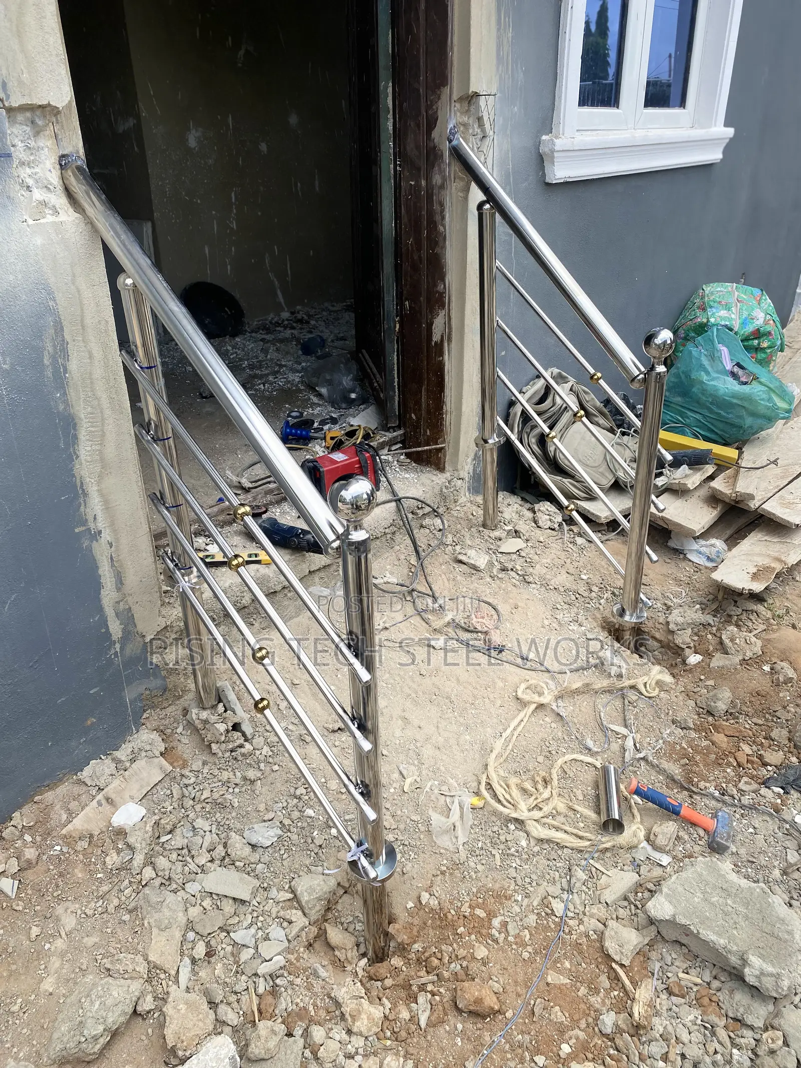 Simple System Rail Both Bankonly And Staircase