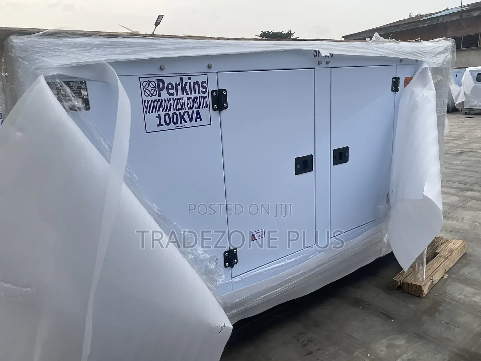 Quality100kva Perkins Soundproof Diesel Generator