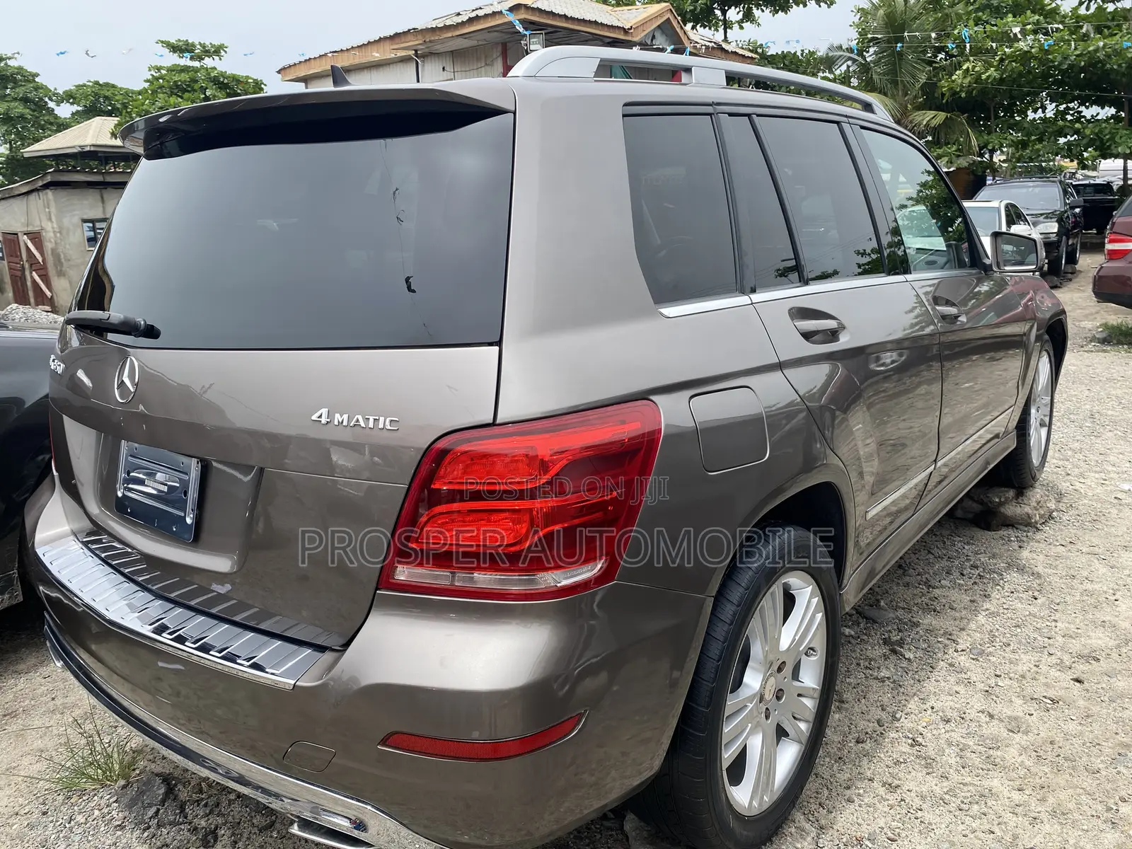 Mercedes-Benz GLK-Class 350 4MATIC 2013 Gold
