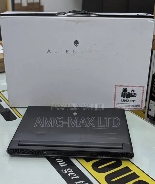 Laptop Dell Allienware M18 R1 64GB Intel Core I9 SSD 4T