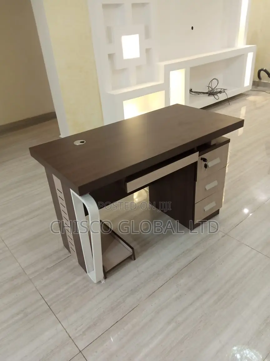 Office Table (YF1.4mters)