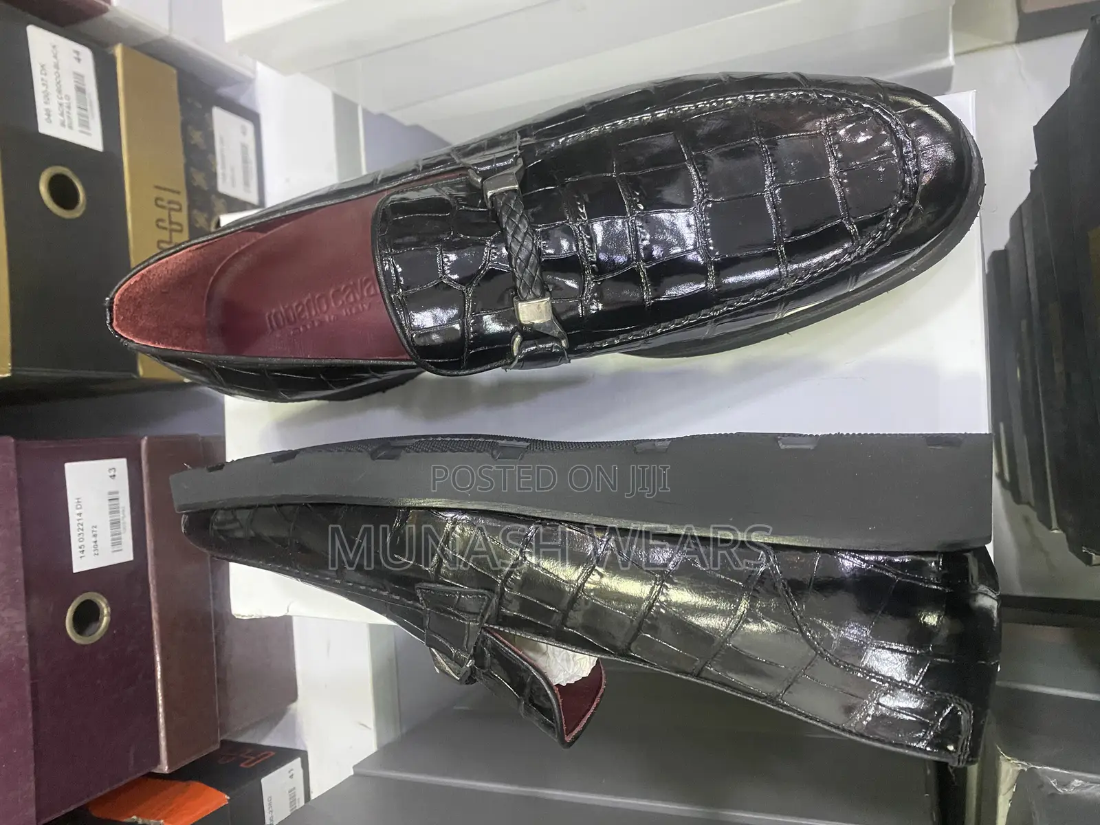 Italian Roberto Cavali Shoe