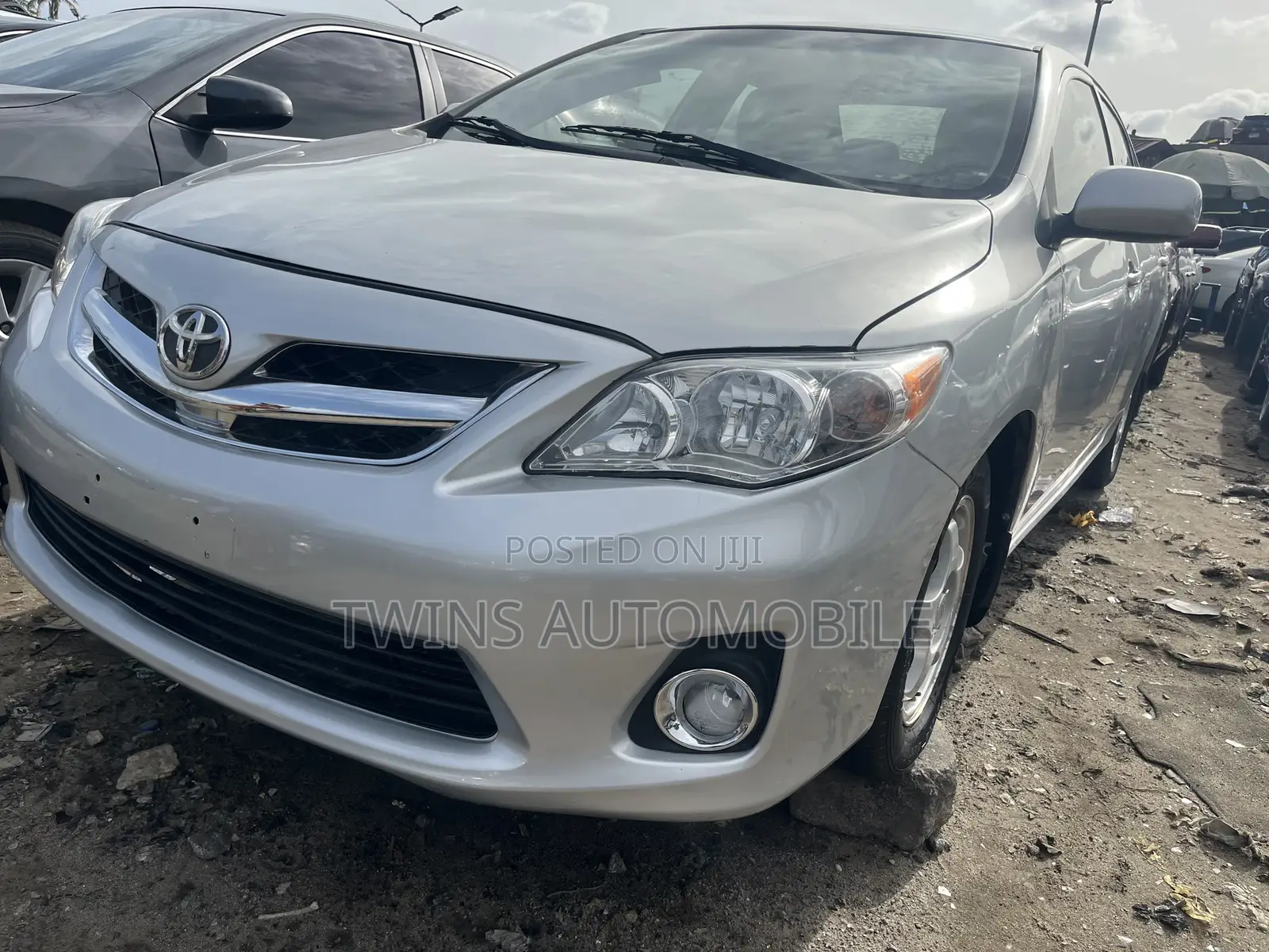 Toyota Corolla 2010 Silver