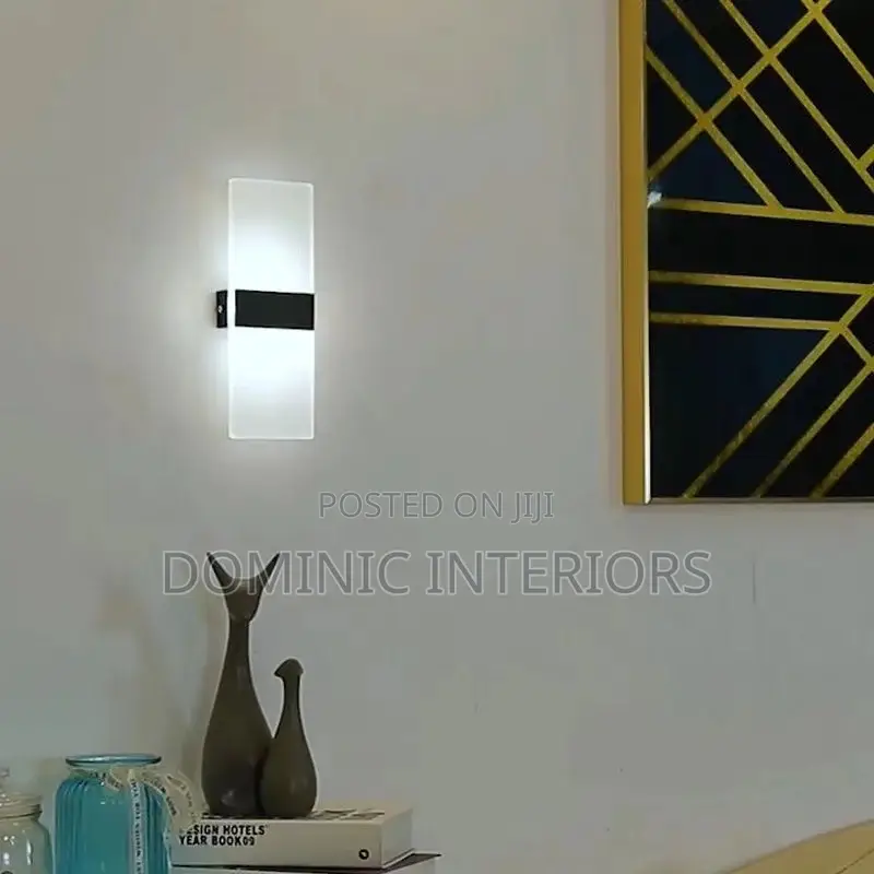 Modern Simple Acrylic Wall Lamp