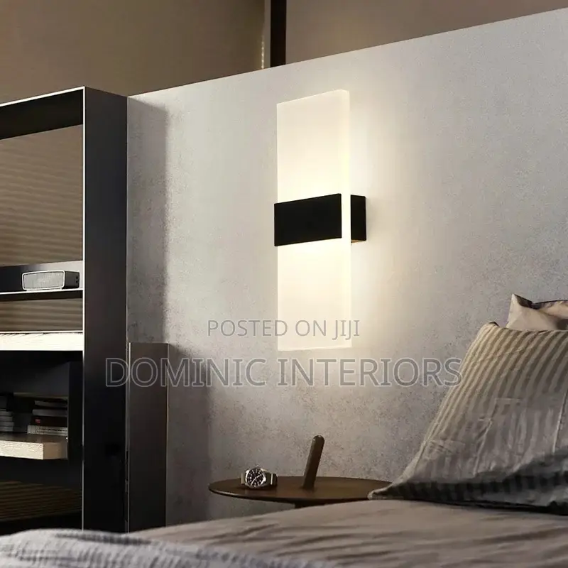 Modern Simple Acrylic Wall Lamp