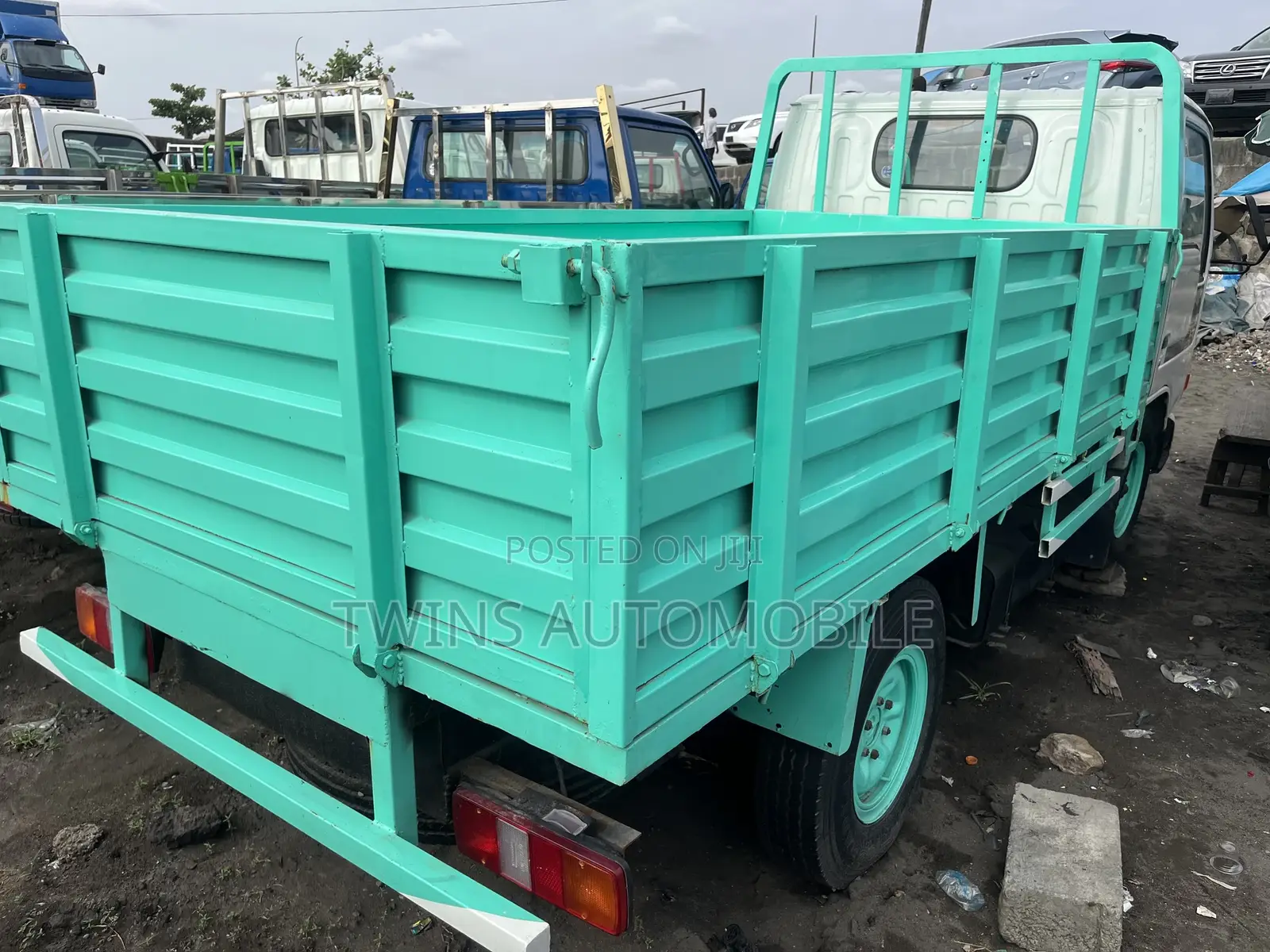 Nissan Cabstar