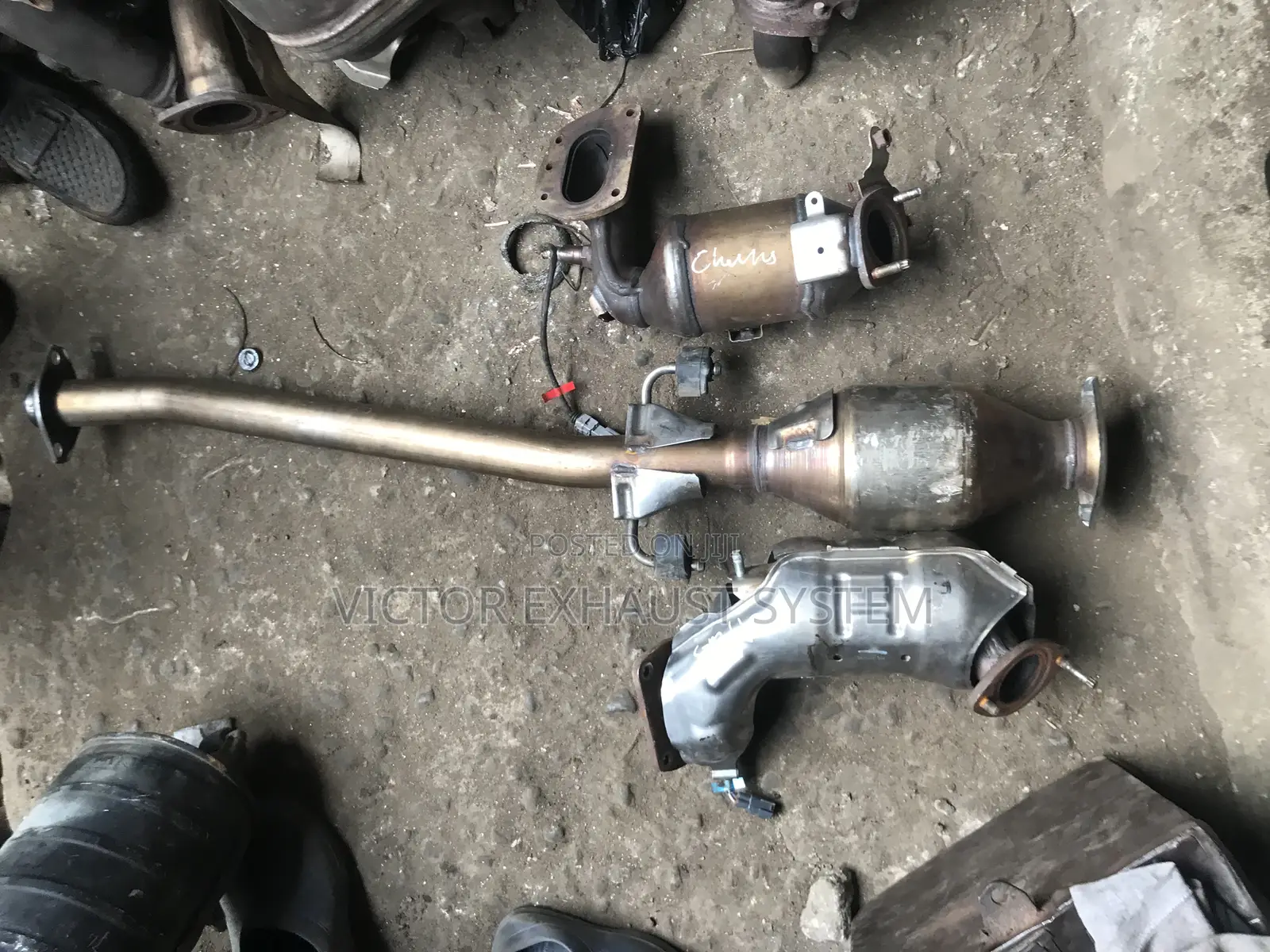 Complete Catalyst Converter Toyota Highlander 2023 Model