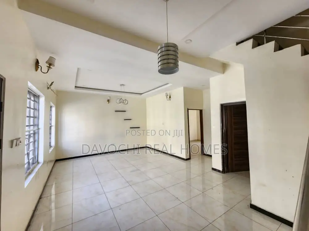 4bdrm Duplex in Orchid, Lekki for rent