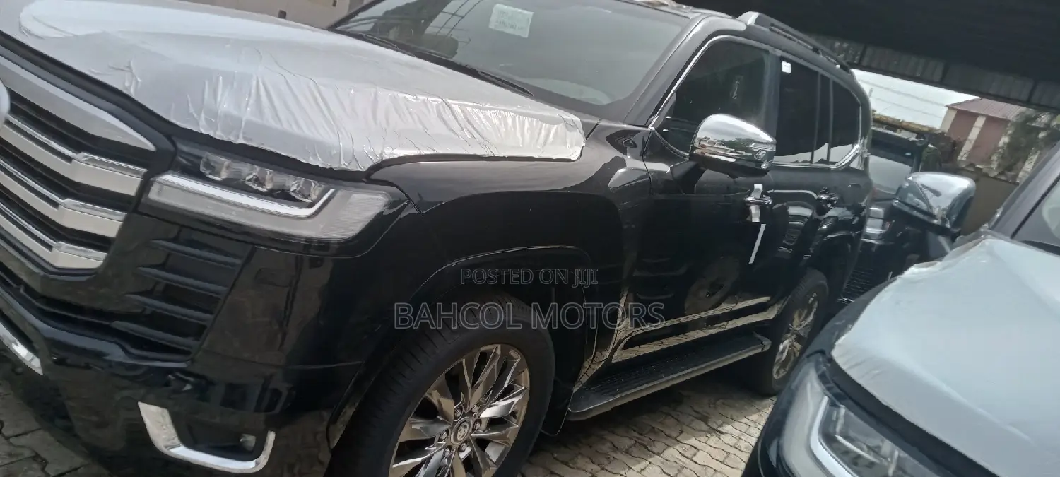 New Toyota Land Cruiser 2023 Black