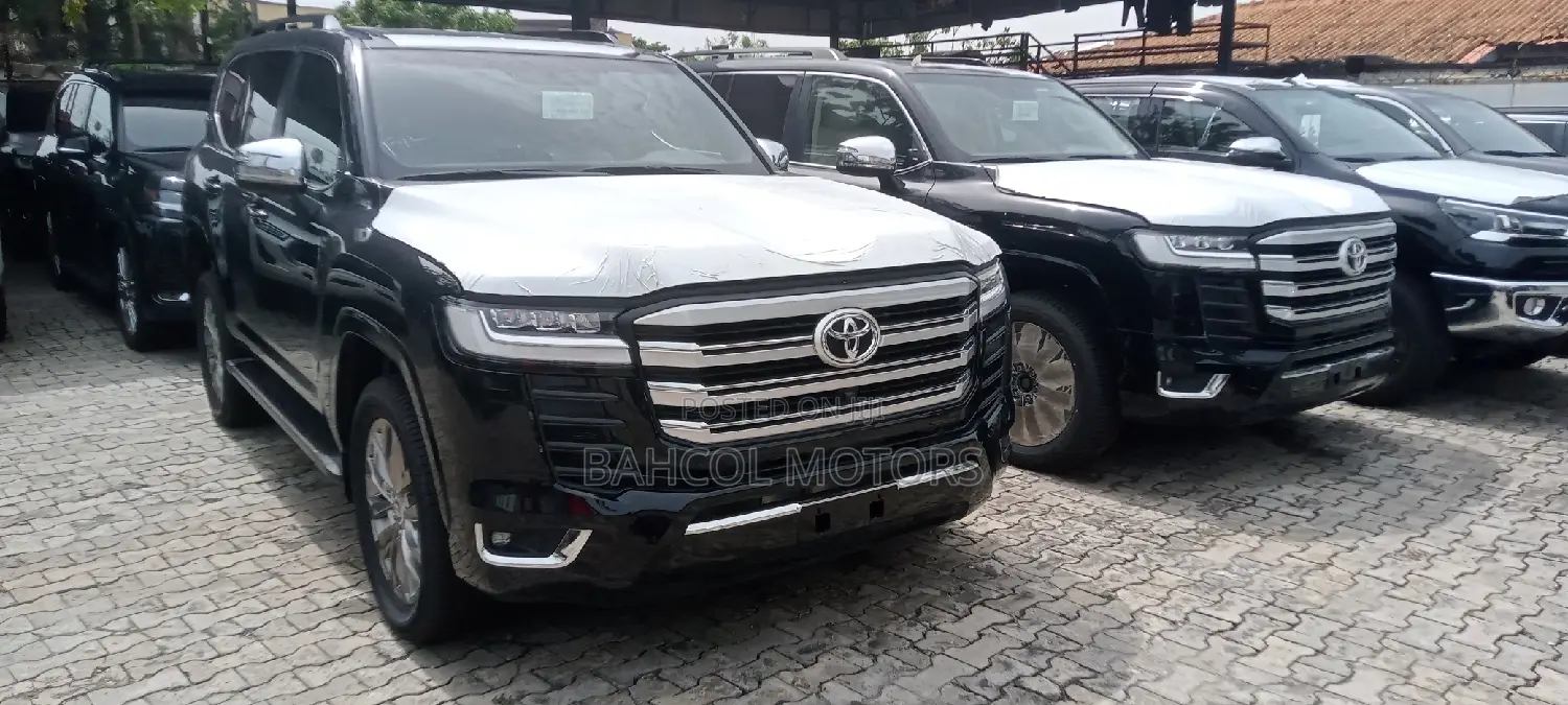 New Toyota Land Cruiser 2023 Black
