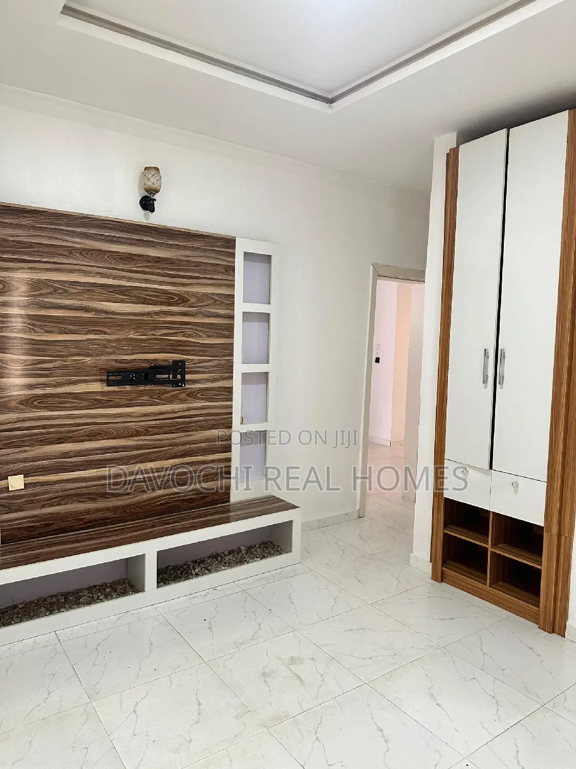 5bdrm Duplex in Chevron Drive, Lekki for rent