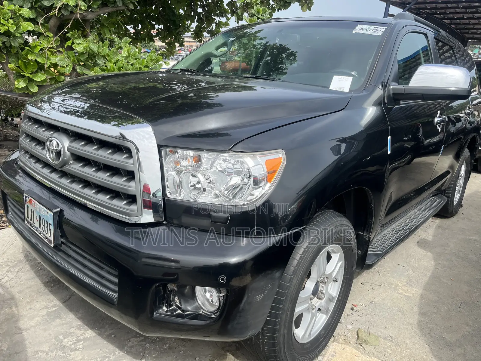Toyota Sequoia 2012 Black