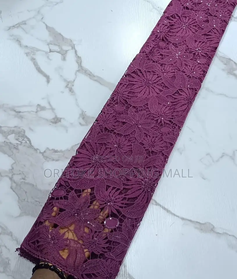 5yards Beautiful Quality Lace Fabrics at Wholesales Price