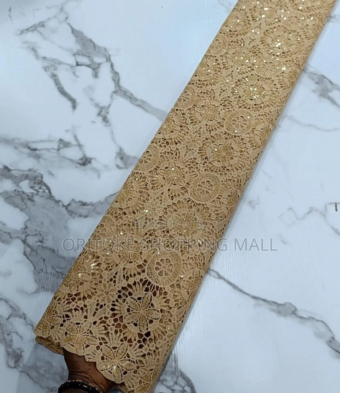5yards Beautiful Quality Lace Fabrics at Wholesales Price
