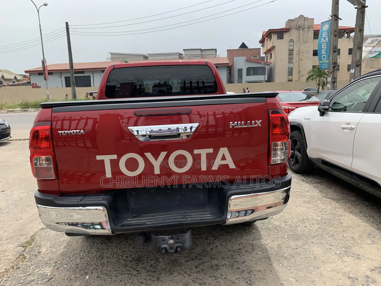 Toyota Hilux SR5+ 4x4 2018 Red