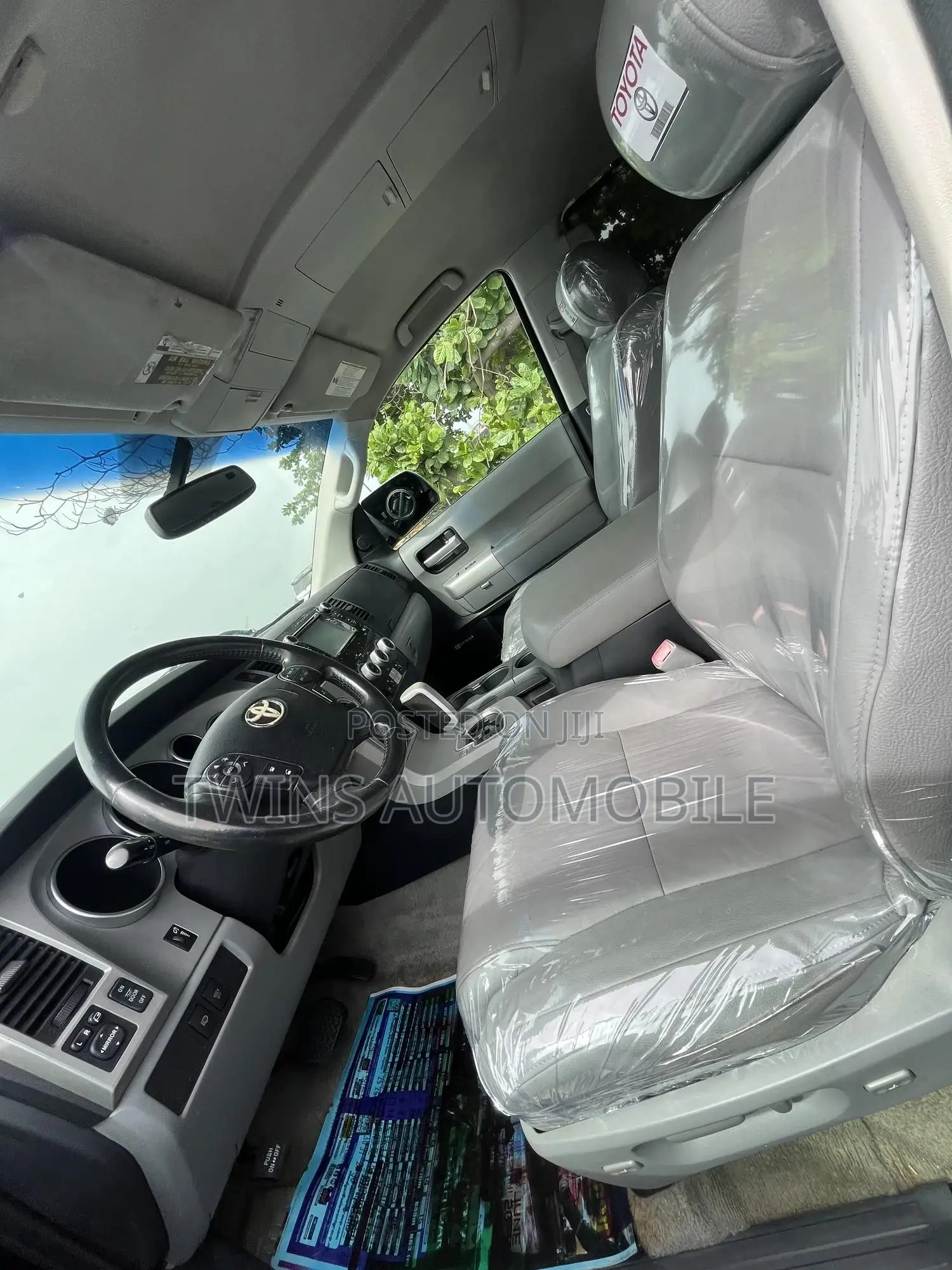 Toyota Sequoia 2012 Black