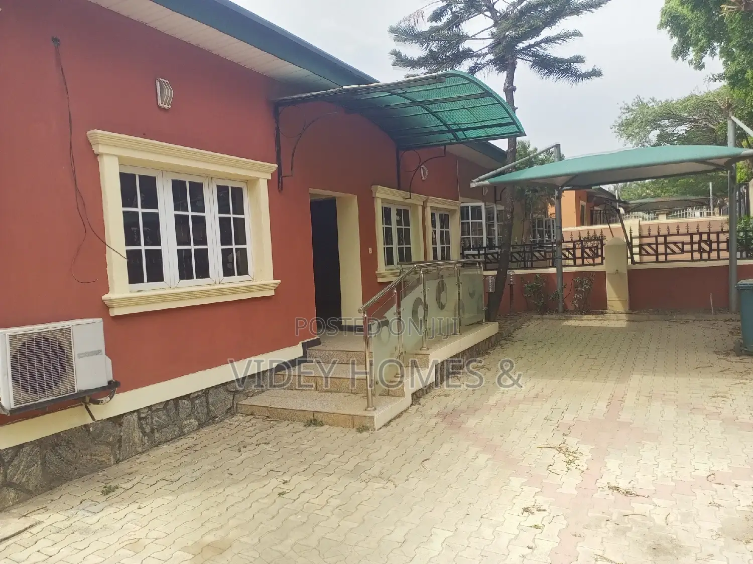 3bdrm Bungalow in Sunnyvale Estate, Dakwo District for rent