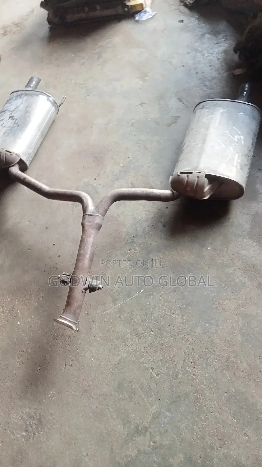 Exhaust Port Toyota GS430 Lexus Car