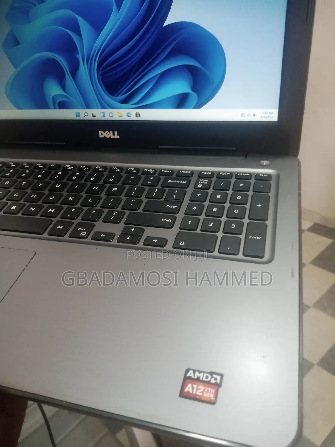Laptop Dell Inspiron 15 8GB AMD Ryzen 7 SSD 256GB