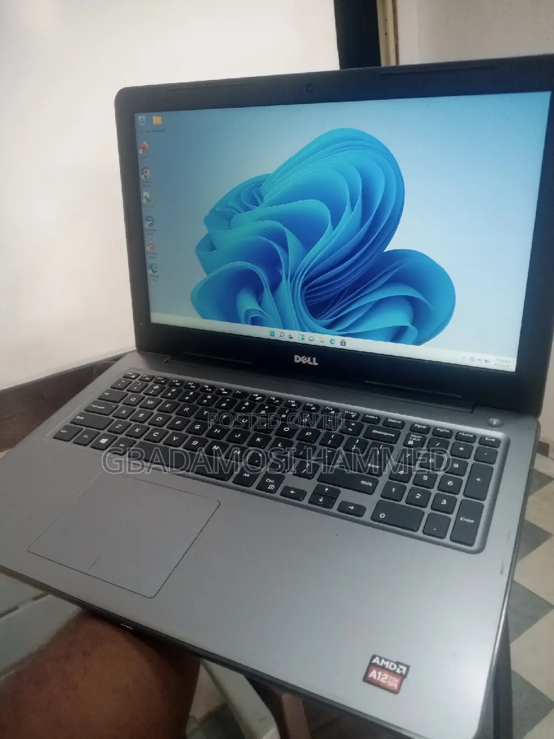 Laptop Dell Inspiron 15 8GB AMD Ryzen 7 SSD 256GB