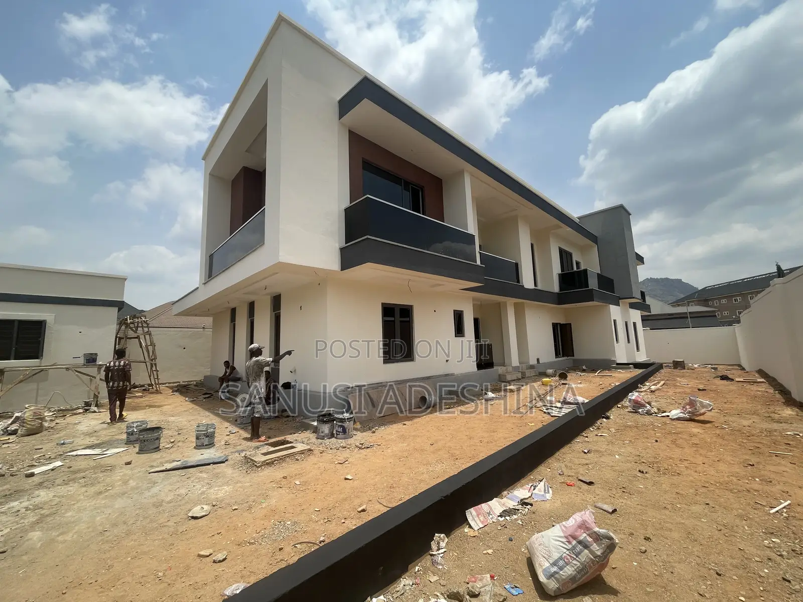 6bdrm House in Kubwa Fo1 Abuja for sale