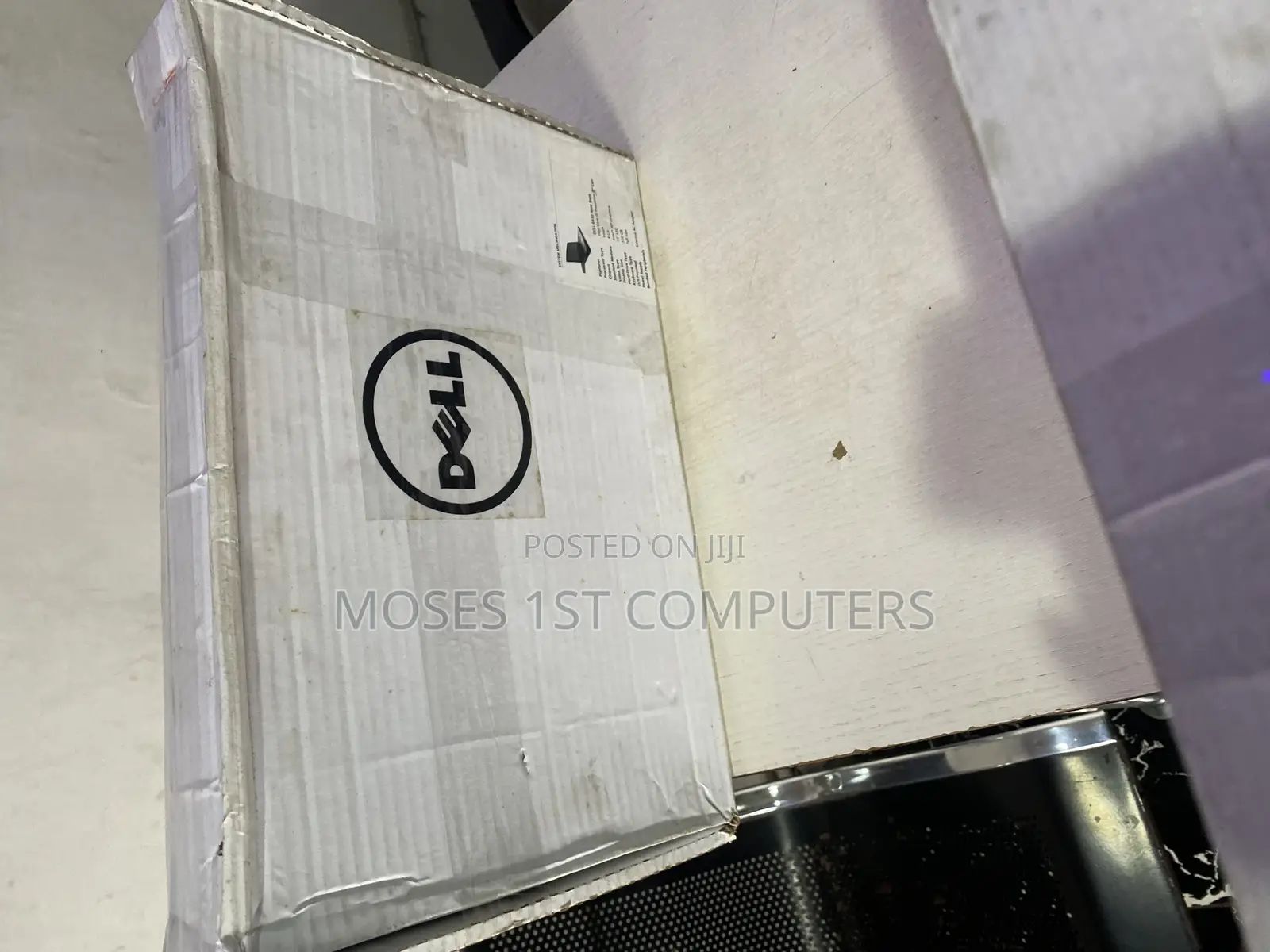 New Laptop Dell 4GB Intel Core I5 HDD 320GB