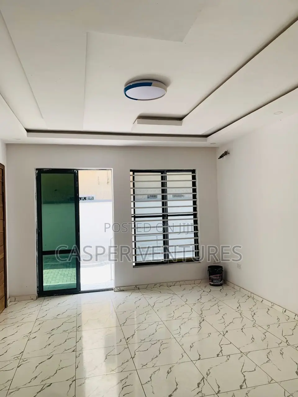 2bdrm Apartment in Orchid Road, Lekki for rent