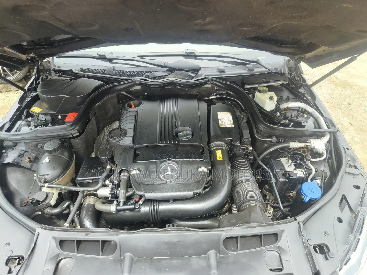 Mercedes-Benz C350 2014 Black