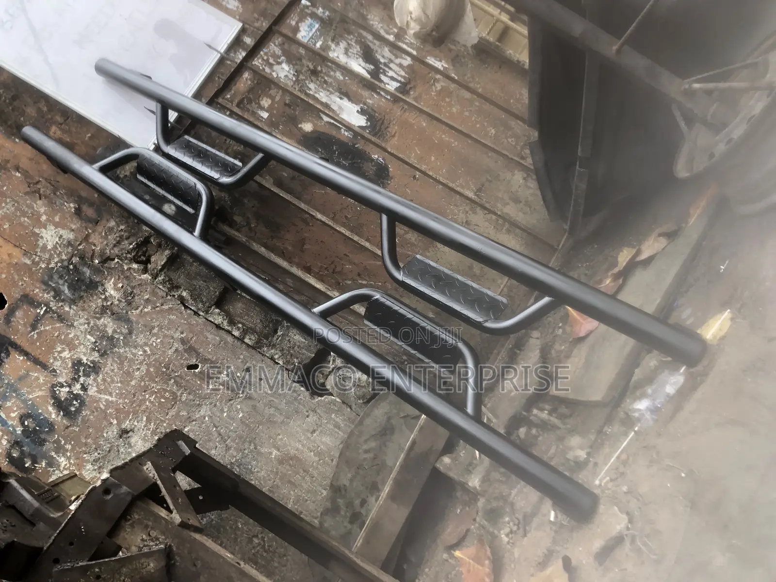 Off-Road Side Step Available
