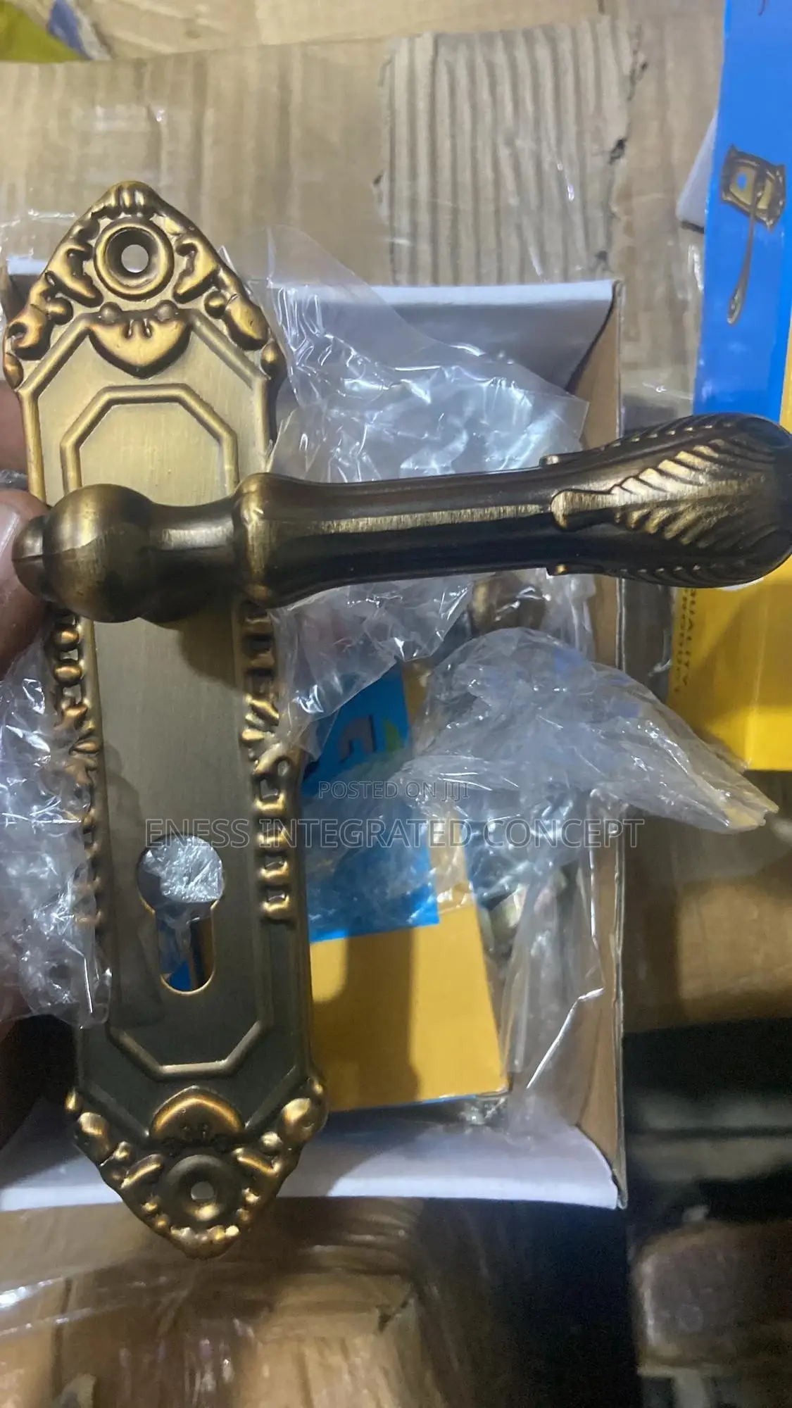 RONIS Door Handle