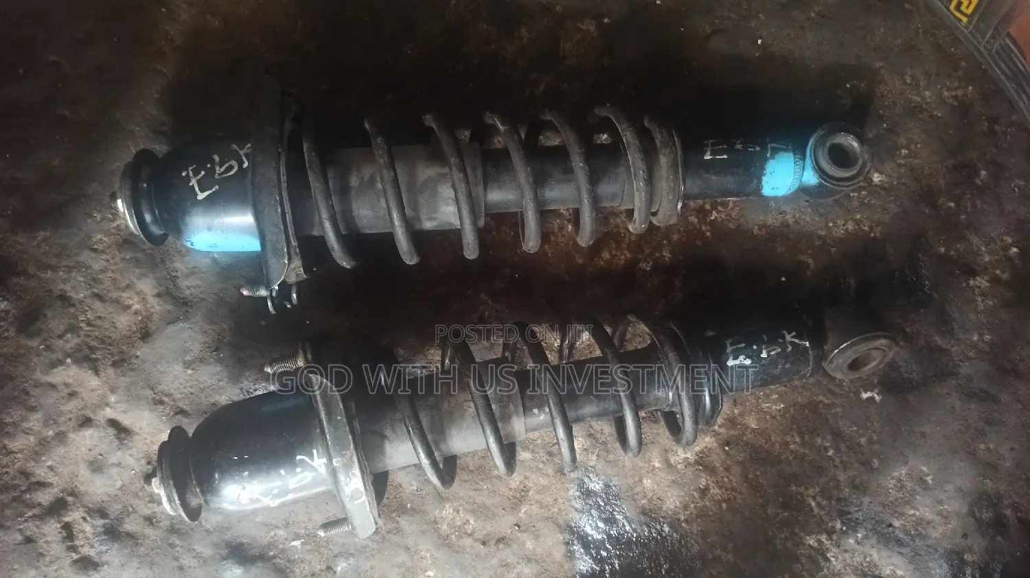 Back Shock Absorber for Corolla 2005