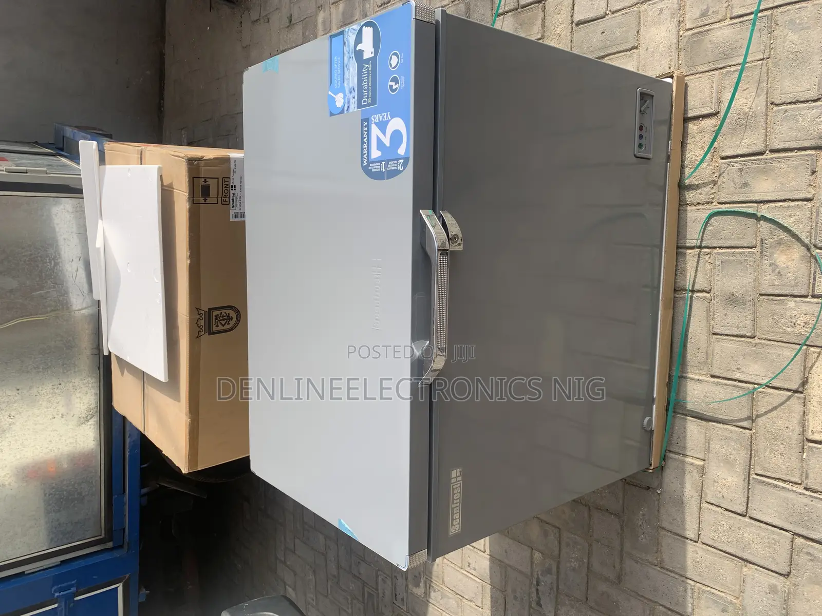 Scanfrost 250liters Energy Saving Chest Freezer