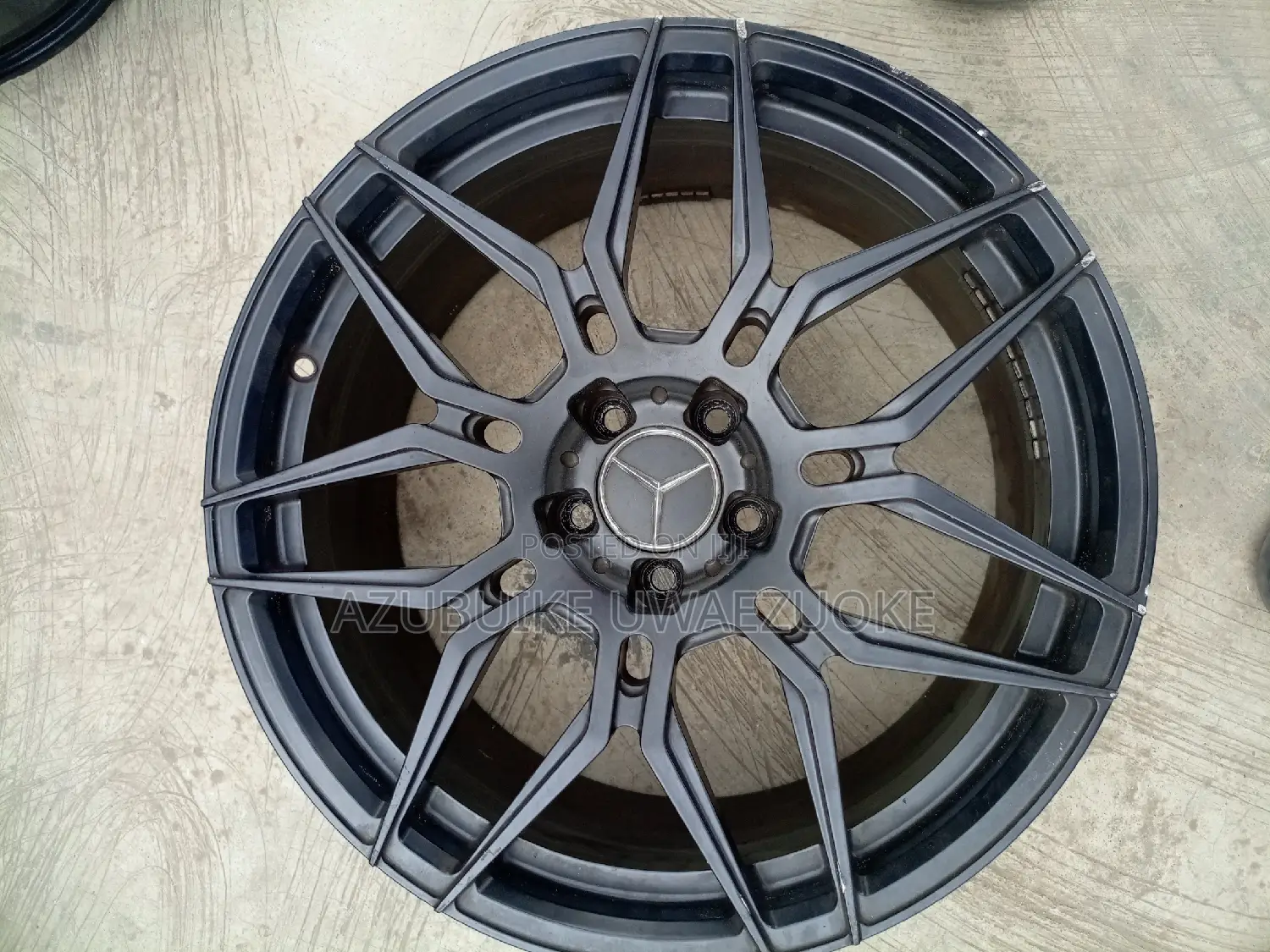 19" Rim Mercedes-Benz