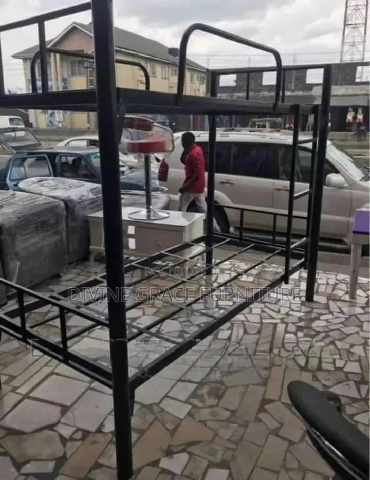 Detachable Double Bunk Bed/Students Bed