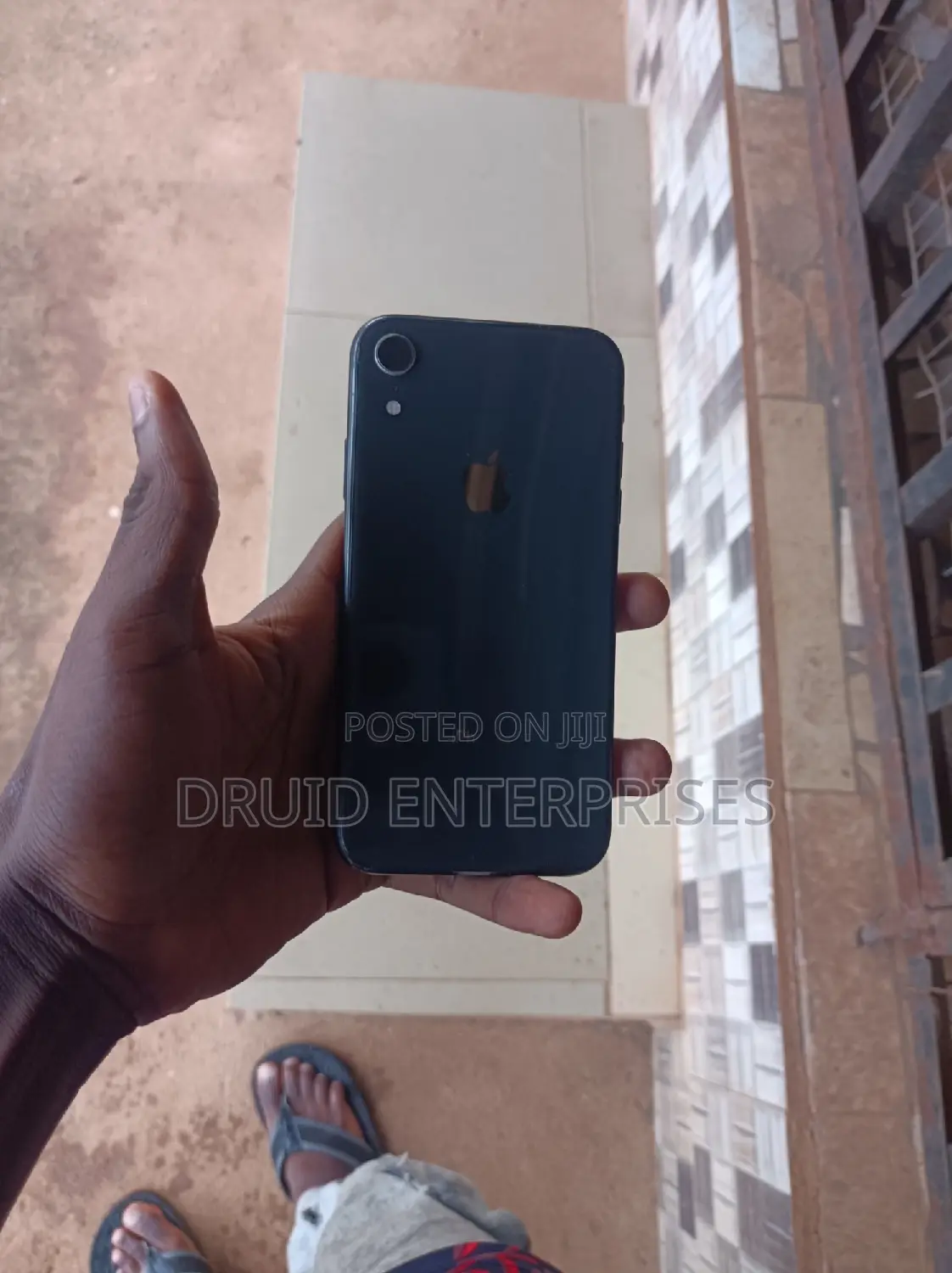 Apple iPhone XR 64 GB Black