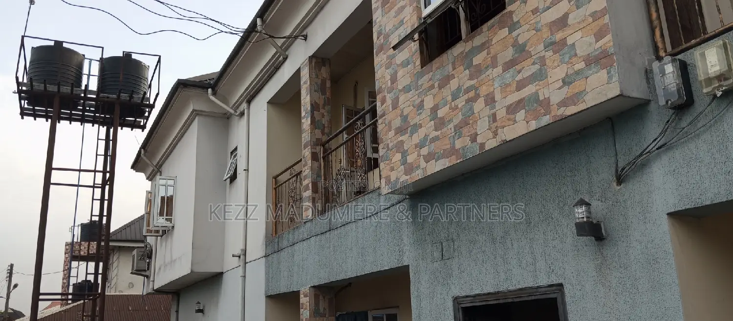 4bdrm Block of Flats in Omachi Estate ,, Port-Harcourt for sale