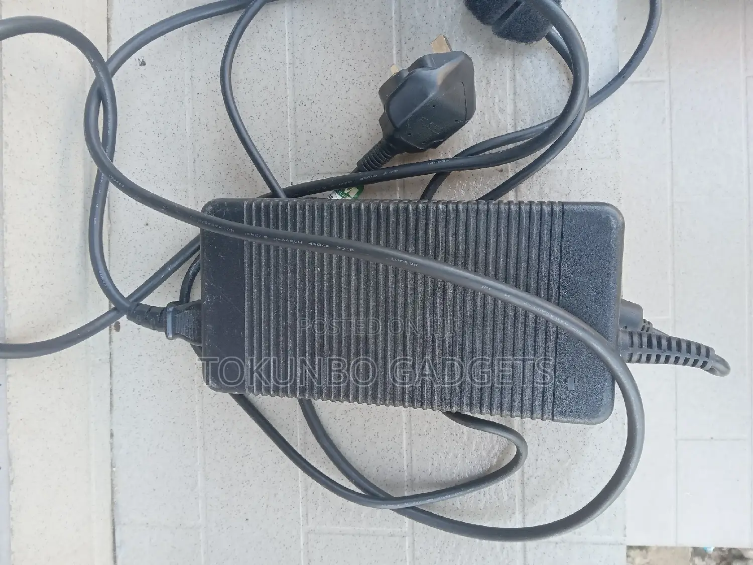 Koorui 800 /1600 Watts Puresine Wave Power Station