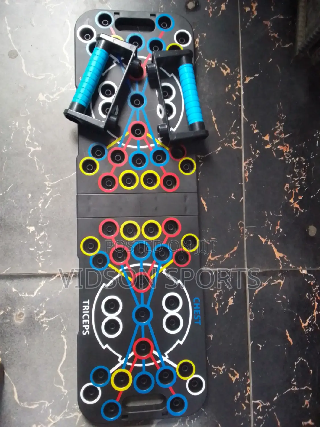 Big Push-Up Board With Resistant Band