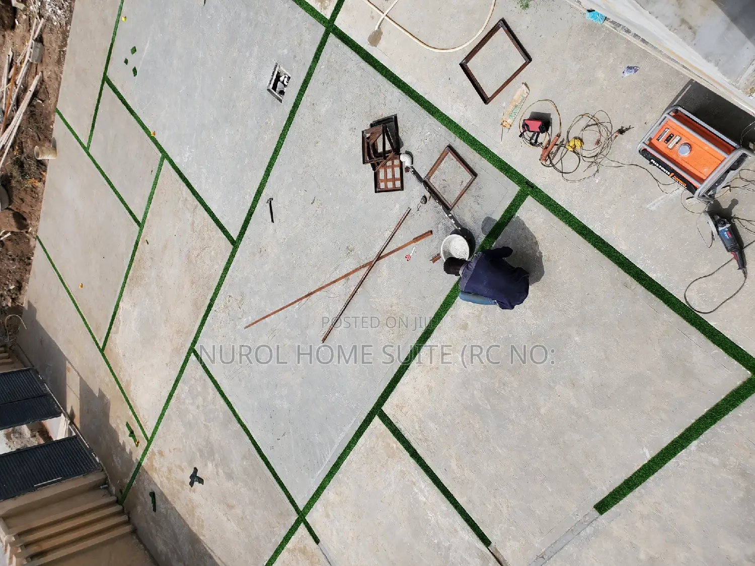 Exclusive Floor Design and Finishing