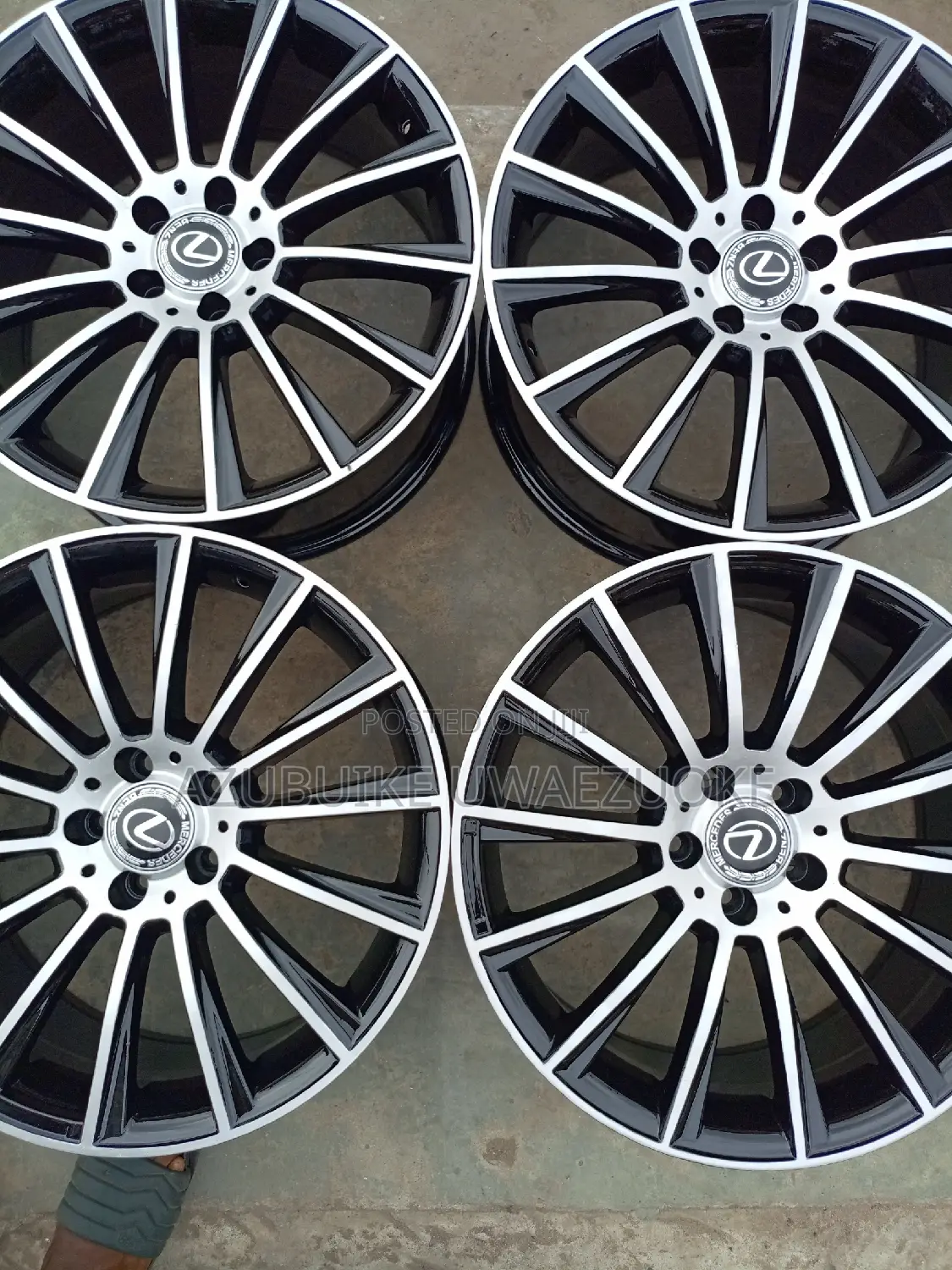 19"Rims Lexus
