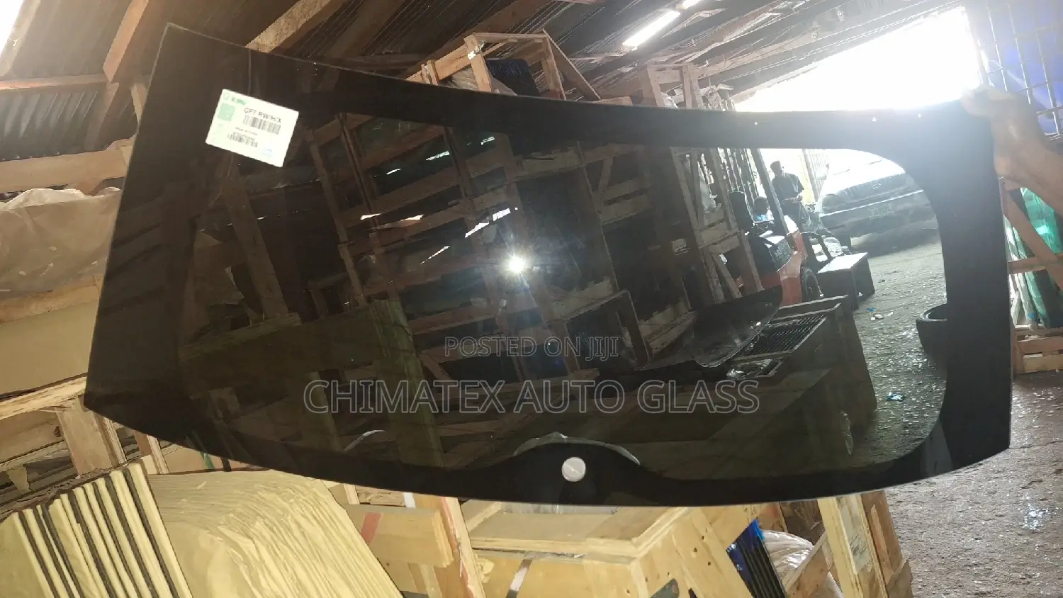 Toyota Sienna 2005 to 2008 BACK GLASS